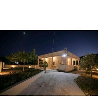 Ammos Villa Salamis Exterior photo