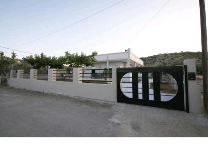 Ammos Villa Salamis Exterior photo